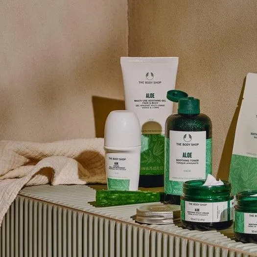 Aloe Caring Roll-on Deodorant The Body Shop