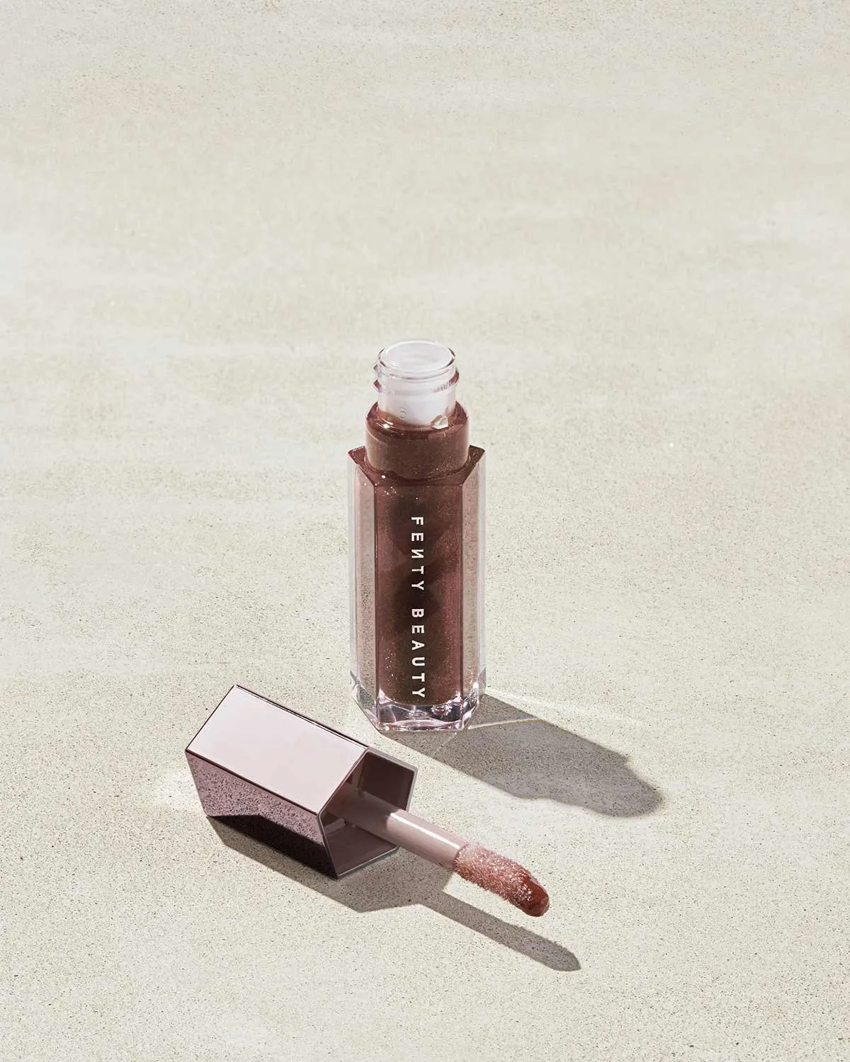Gloss Bomb Universal Lip Luminizer — Hot Chocolit Fenty Beauty