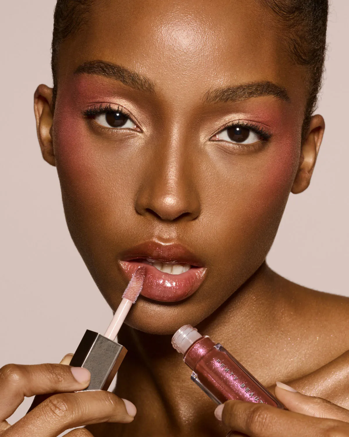 Gloss Bomb Universal Lip Luminizer — Hot Chocolit Fenty Beauty