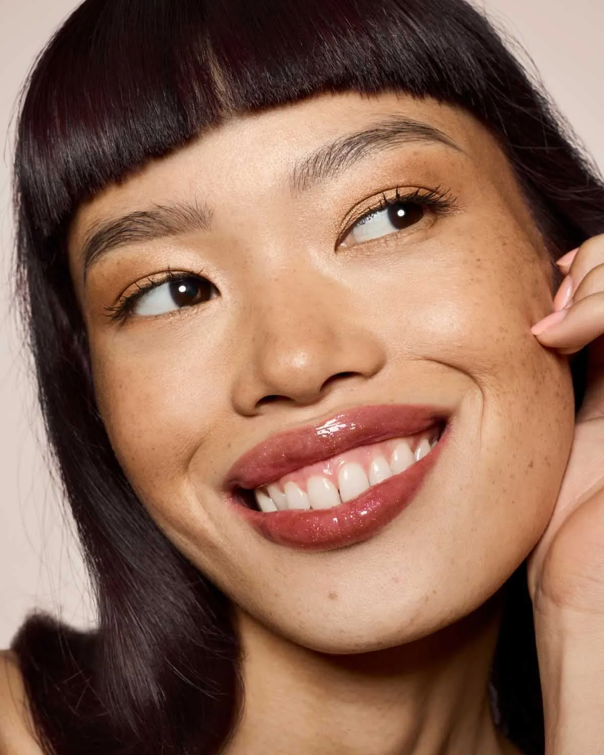 Gloss Bomb Universal Lip Luminizer — Hot Chocolit Fenty Beauty
