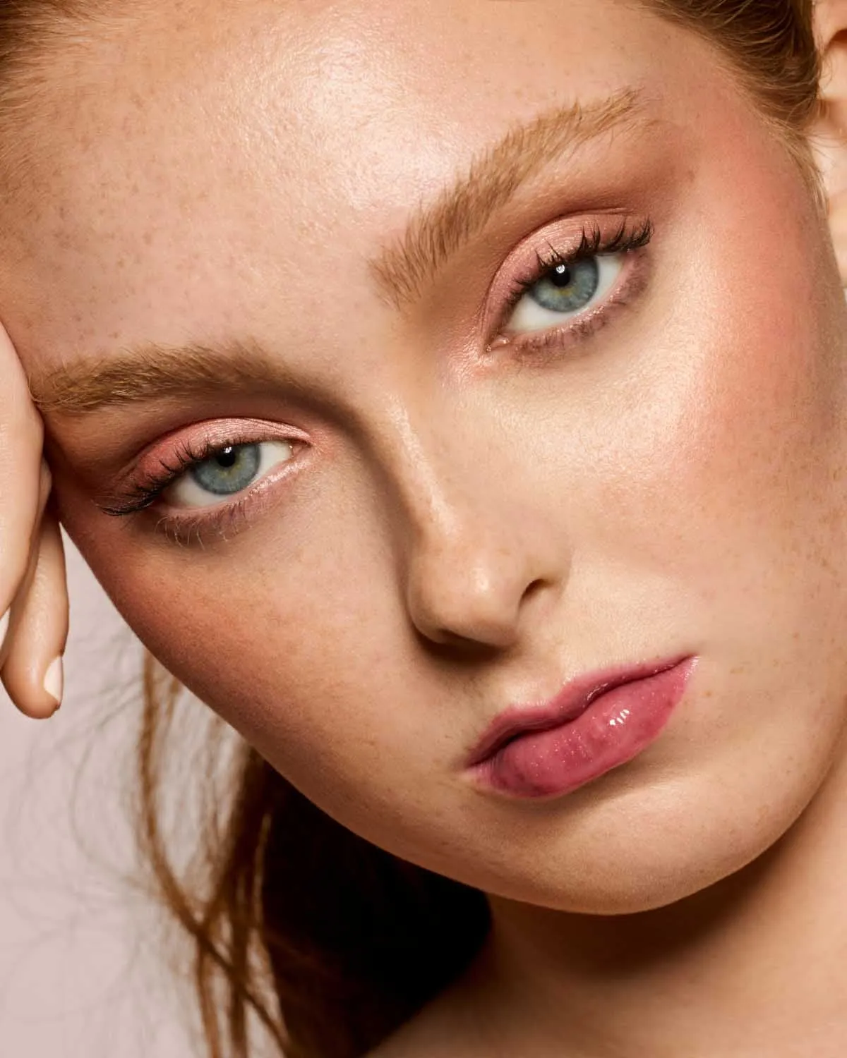 Gloss Bomb Universal Lip Luminizer — RiRi Fenty Beauty