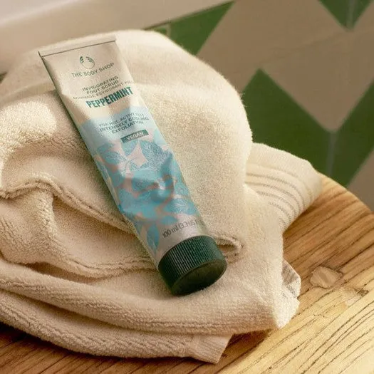 Peppermint Reviving Pumice Foot Scrub The Body Shop