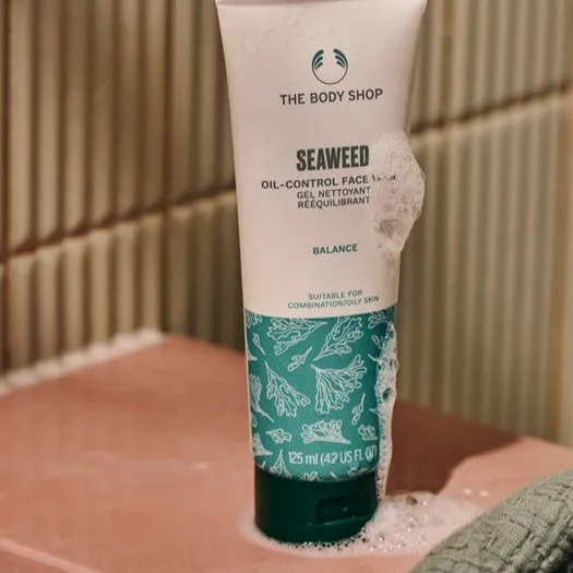 Seaweed Oil-Control Face Wash The Body Shop