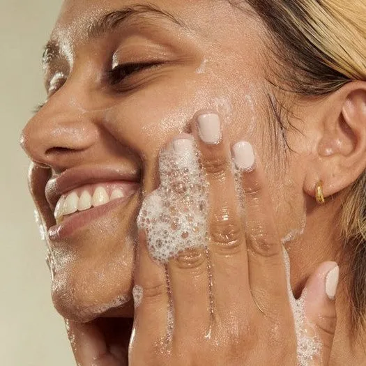 Seaweed Oil-Control Face Wash The Body Shop
