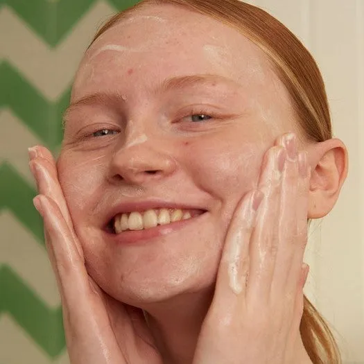 Tea Tree Skin Clearing Facial Wash The Body Shop