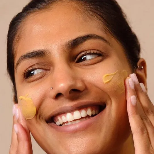 Vitamin C Glow Revealing Microdermabrasion The Body Shop